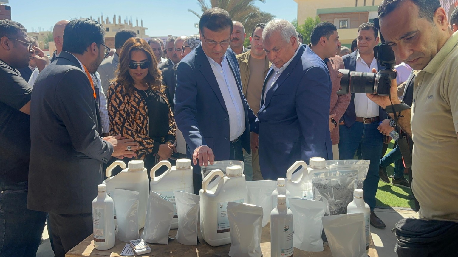 معرض الوادي الجديد الزراعي 2025